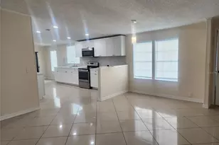 1209 Blue Sky Pl, Dover, FL 33527 - Photo 7