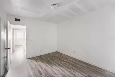 4061 55th Way N #1042, Kenneth City, FL 33709 - Photo 15