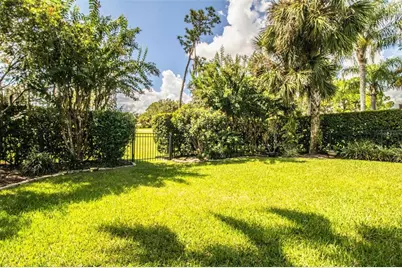 3234 Stonebridge Trail, Valrico, FL 33596 - Photo 31