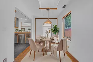 225 17th Ave SE, Saint Petersburg, FL 33701 - Photo 5