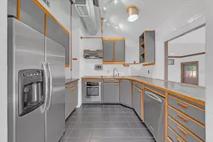 225 17th Ave SE, Saint Petersburg, FL 33701 - Photo 29