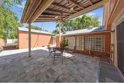 225 17th Avenue SE, Saint Petersburg, FL 33701 - Photo 43