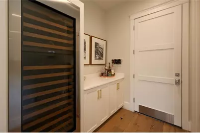 2402 W Parkland Boulevard, Tampa, FL 33609 - Photo 19