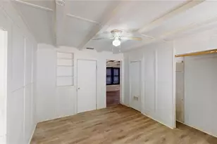 1329 10th Ave S, Saint Petersburg, FL 33705 - Photo 7