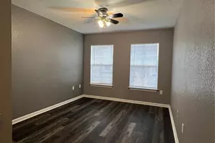 8210 Down Royal Rd, Tampa, FL 33610 - Photo 25