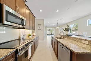 1110 Umbria Ln, Saint Cloud, FL 34771 - Photo 11