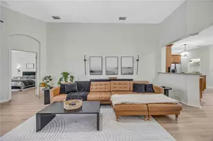 3707 Fawnmist Dr, Wesley Chapel, FL 33544 - Photo 7