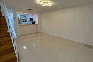 13870 Stone Mill Way, Tampa, FL 33613 - Photo 3