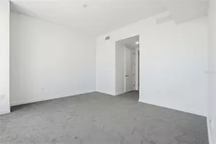 400 Central Ave, Saint Petersburg, FL 33701 - Photo 23