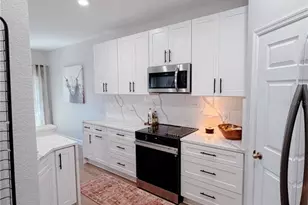 542 51st Ave N, Saint Petersburg, FL 33703 - Photo 15