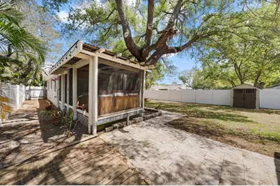 3128 W Varn Avenue, Tampa, FL 33611 - Photo 29