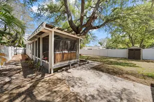 3128 W Varn Ave, Tampa, FL 33611 - Photo 29