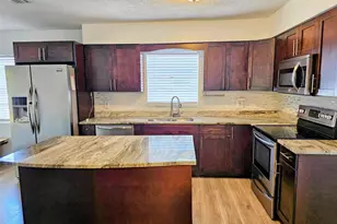 3128 W Varn Ave, Tampa, FL 33611 - Photo 3