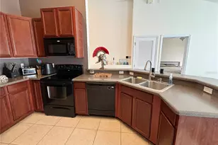 7610 Red Mill Cir, New Port Richey, FL 34653 - Photo 7