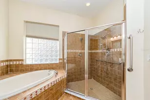 10639 Hatteras Dr, Tampa, FL 33615 - Photo 13