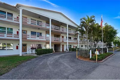 6015 19th Street N #109, Saint Petersburg, FL 33714 - Photo 1