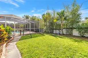 1770 Glen Lakes Blvd N, Saint Petersburg, FL 33702 - Photo 93