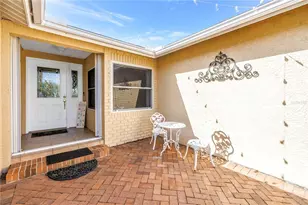 1770 Glen Lakes Blvd N, Saint Petersburg, FL 33702 - Photo 7