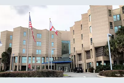 5229 Tennis Court Circle, Tampa, FL 33617 - Photo 25