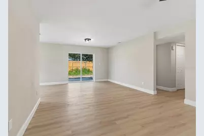 2217 E Colby Lane, Tampa, FL 33612 - Photo 11