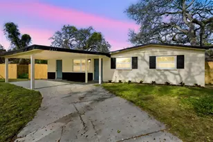 2217 E Colby Ln, Tampa, FL 33612 - Photo 57