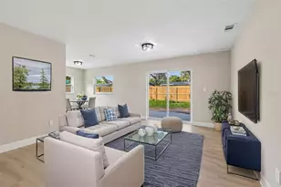 2217 E Colby Ln, Tampa, FL 33612 - Photo 13