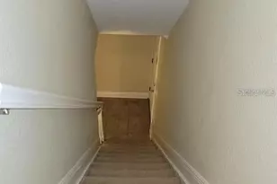 13698 Orange Sunset Dr, Tampa, FL 33618 - Photo 9