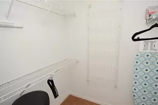 10263 Gandy Blvd N, Saint Petersburg, FL 33702 - Photo 33