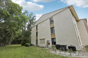 3232 Lake Pine Way E, Tarpon Springs, FL 34688 - Photo 27