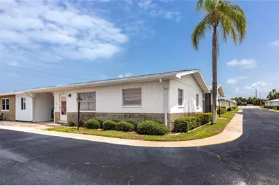 12400 Park Boulevard #417, Seminole, FL 33772 - Photo 1