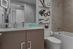 275 1st Ave S, Saint Petersburg, FL 33701 - Photo 13