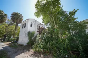1911 W North A St, Tampa, FL 33606 - Photo 13