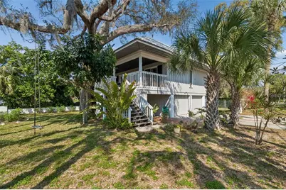 600 N Mayo Street, Crystal Beach, FL 34681 - Photo 5