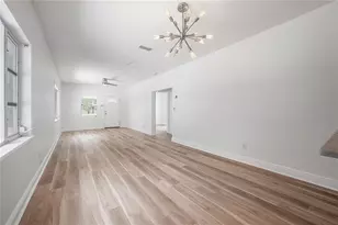 4206 N Downing Ave, Tampa, FL 33603 - Photo 19