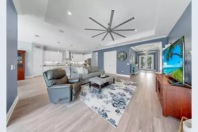 708 Manns Harbor Drive, Apollo Beach, FL 33572 - Photo 11