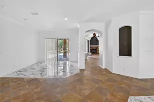 9454 Swift Creek Cir, Dover, FL 33527 - Photo 11