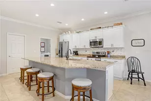 8235 Wilder Loop, Lakeland, FL 33809 - Photo 9