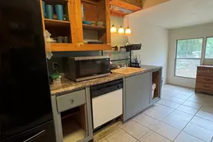 2940 NE 146th Terrace, Silver Springs, FL 34488 - Photo 11