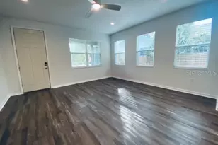 1325 James Ave S, Saint Petersburg, FL 33705 - Photo 9