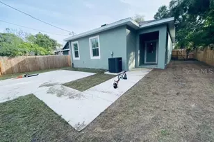 1325 James Ave S, Saint Petersburg, FL 33705 - Photo 21