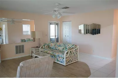 1901 Canterbury Lane #4, Sun City Center, FL 33573 - Photo 3