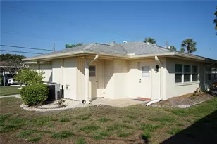 1901 Canterbury Ln, Sun City Center, FL 33573 - Photo 29