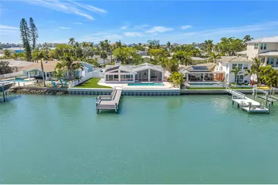 6984 S Shore Drive S, Saint Petersburg, FL 33707 - Photo 59