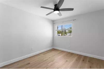 6984 S Shore Drive S, Saint Petersburg, FL 33707 - Photo 33