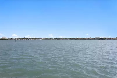 6984 S Shore Drive S, Saint Petersburg, FL 33707 - Photo 61