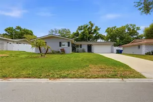 3012 Hickory Dr, Largo, FL 33770 - Photo 1