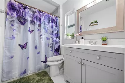 1009 S 70th Street, Tampa, FL 33619 - Photo 25