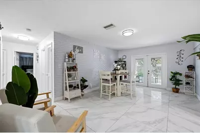 1009 S 70th Street, Tampa, FL 33619 - Photo 15