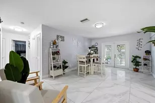 1009 S 70th St, Tampa, FL 33619 - Photo 15