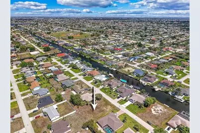 4406 SW 5th Place, Cape Coral, FL 33914 - Photo 5